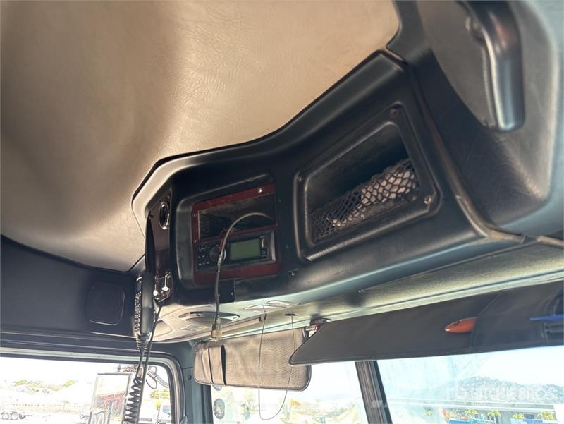Western Star 4900FXC 6x4 T/A Sleeper Truck Tractor وحدات الجر