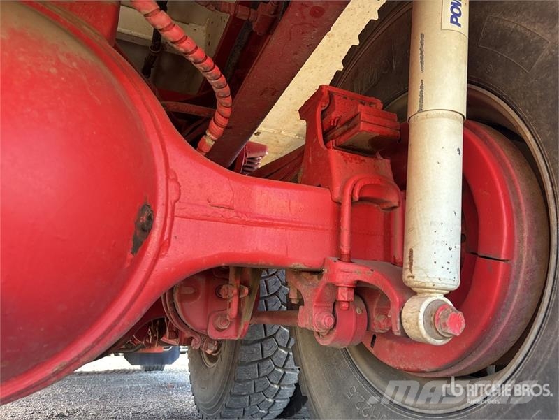 Western Star 4900FXC 6x4 T/A Dump Truck 傾卸式卡車