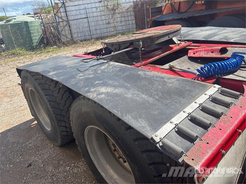 Western Star 4900FXC 6x4 T/A Sleeper Truck Tractor 트랙터 유닛