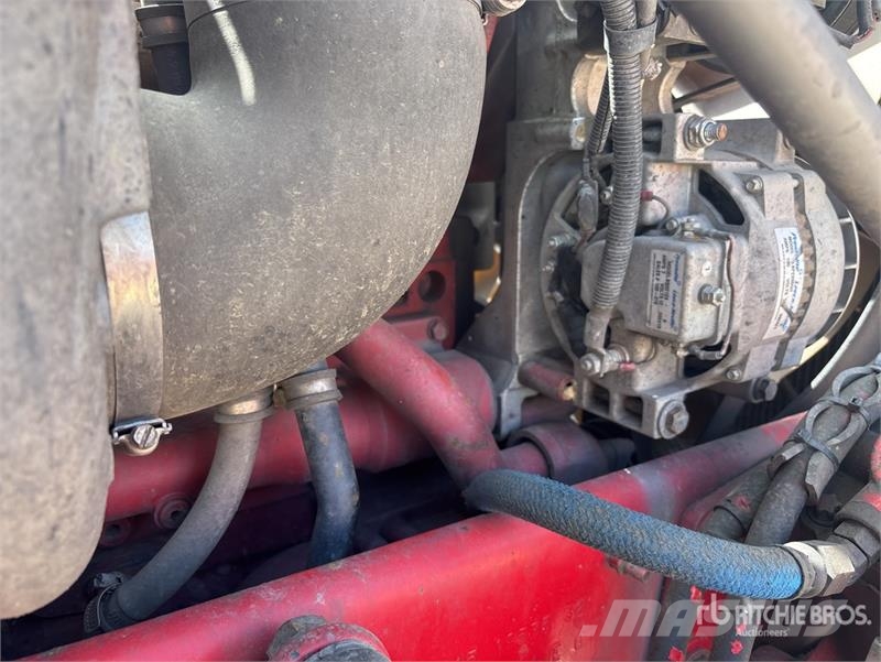 Western Star 4900FXC 6x4 T/A Sleeper Truck Tractor وحدات الجر