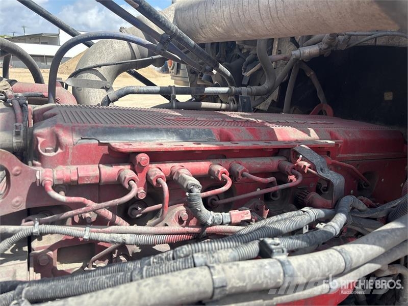 Western Star 4900FXC 6x4 T/A Sleeper Truck Tractor وحدات الجر