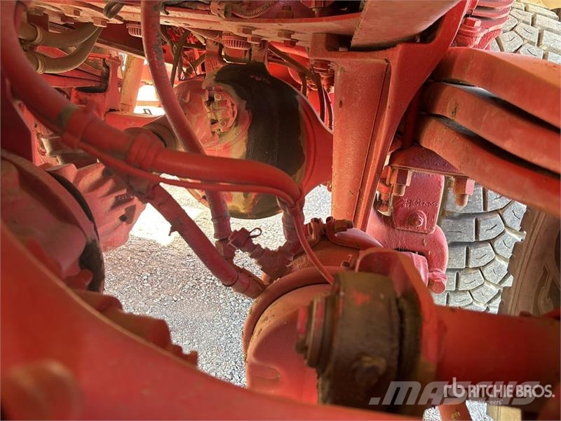 Western Star 4900FXC 6x4 T/A Dump Truck 傾卸式卡車