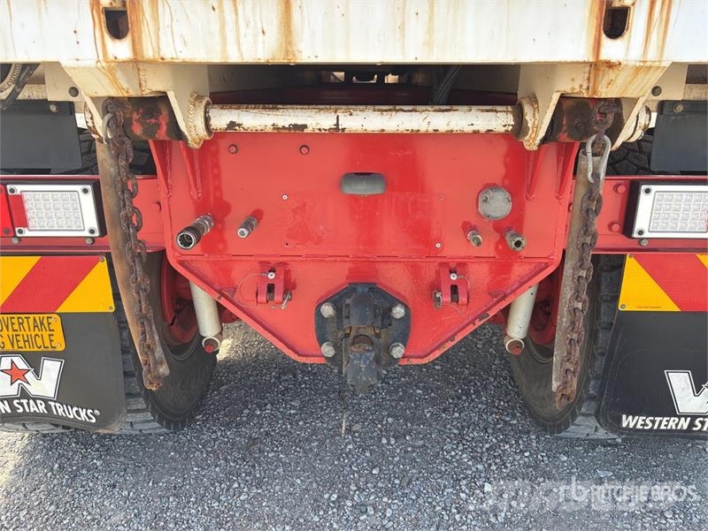 Western Star 4900FXC 6x4 T/A Dump Truck 傾卸式卡車