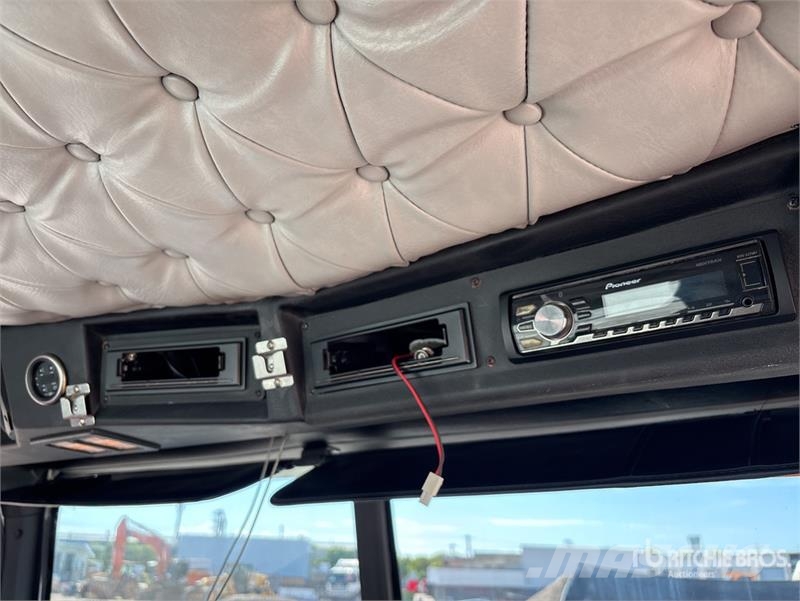 Western Star 4900FXC 6x4 T/A Dump Truck 傾卸式卡車