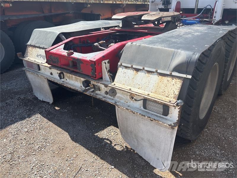 Western Star 4900FXC 6x4 T/A Sleeper Truck Tractor 트랙터 유닛