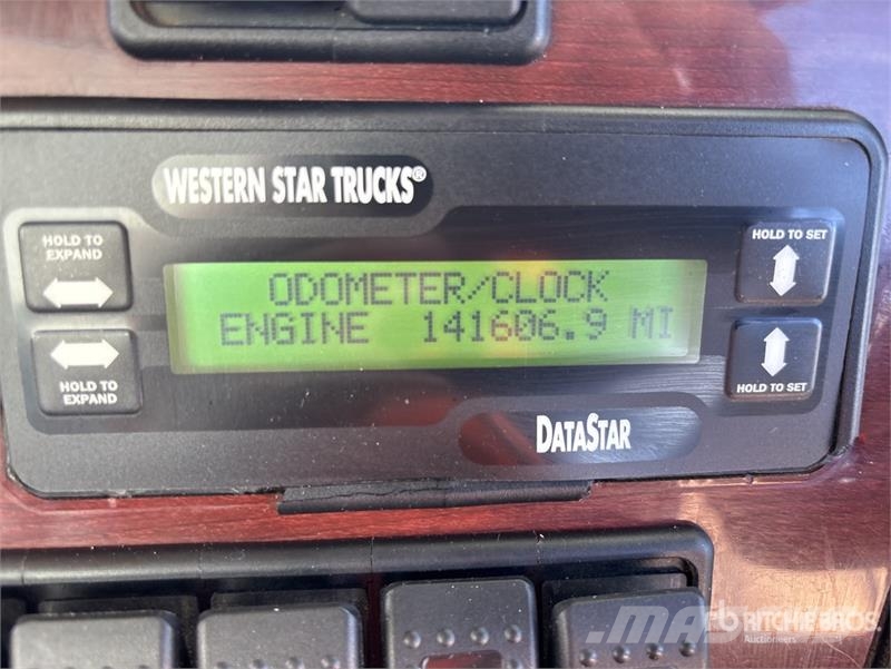 Western Star 4900FXC 6x4 T/A Dump Truck 傾卸式卡車