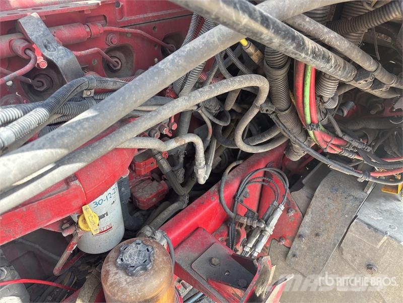 Western Star 4900FXC 6x4 T/A Sleeper Truck Tractor وحدات الجر
