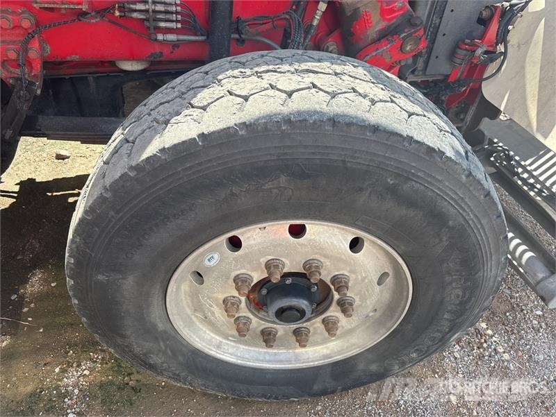 Western Star 4900FXC 6x4 T/A Sleeper Truck Tractor 트랙터 유닛