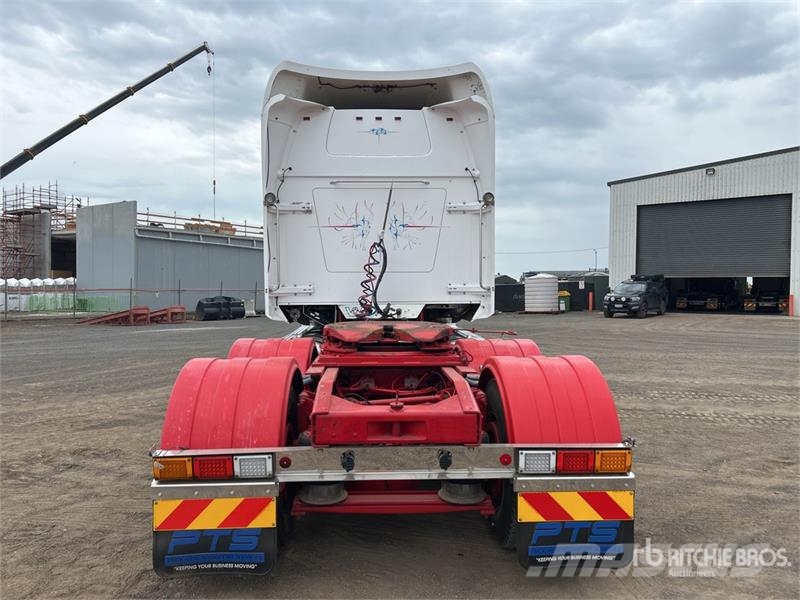 Western Star 4964FXT Stratosphere 6x4 T/A Sleeper Truck Tractor Nyergesvontatók