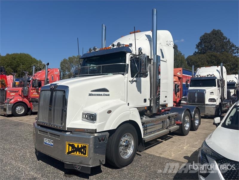 Western Star 5864SS 6x4 T/A Sleeper Truck Tractor Çekiciler