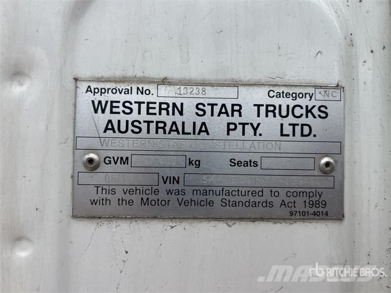 Western Star 5864SS 6x4 T/A Sleeper Truck Tractor Cavalos mecânicos