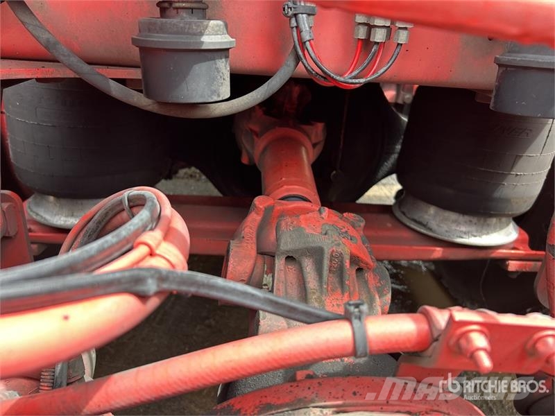 Western Star 5864SS 6x4 T/A Sleeper Truck Tractor Trekkers