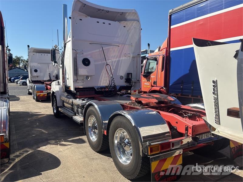 Western Star 5864SS 6x4 T/A Sleeper Truck Tractor Çekiciler