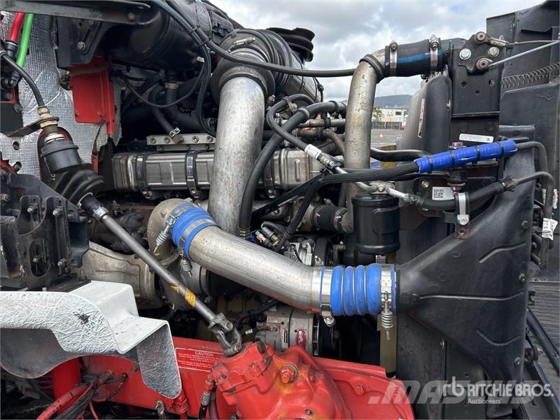 Western Star 5864SS 6x4 T/A Sleeper Truck Tractor Trekkers