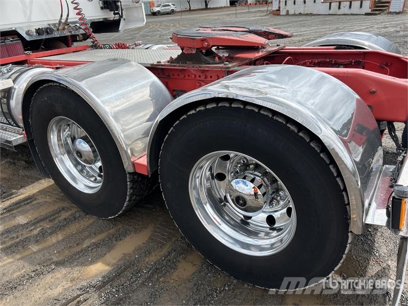 Western Star 5864SS 6x4 T/A Sleeper Truck Tractor Trekkers
