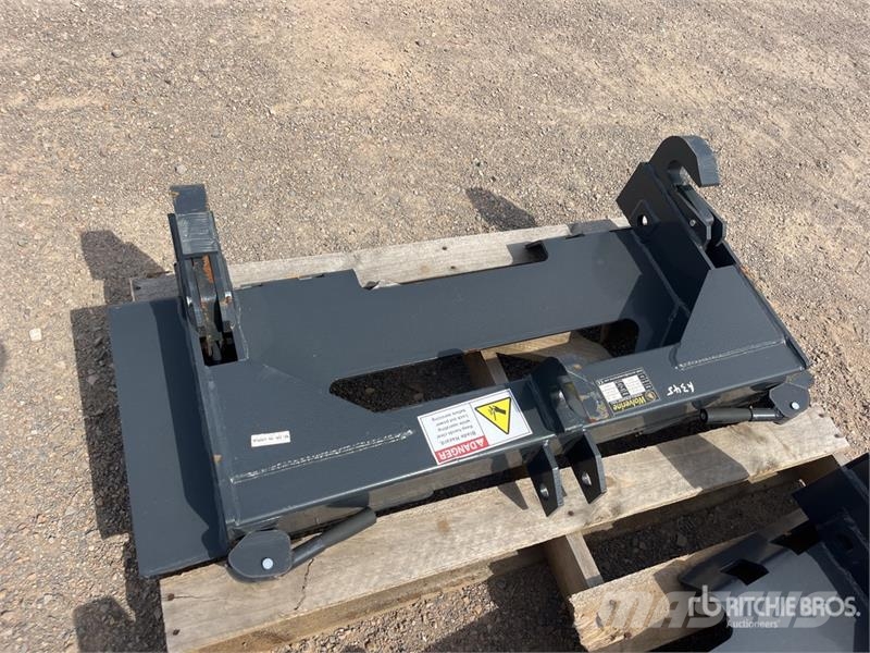  Wolverine PT1602C 1100 mm Skid Steer 3-Point Adapt Other components