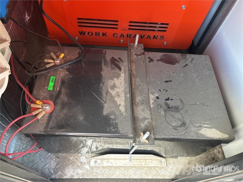 Work Caravans Series 7 6.9 m T/A Site Travel Trai Muut perävaunut