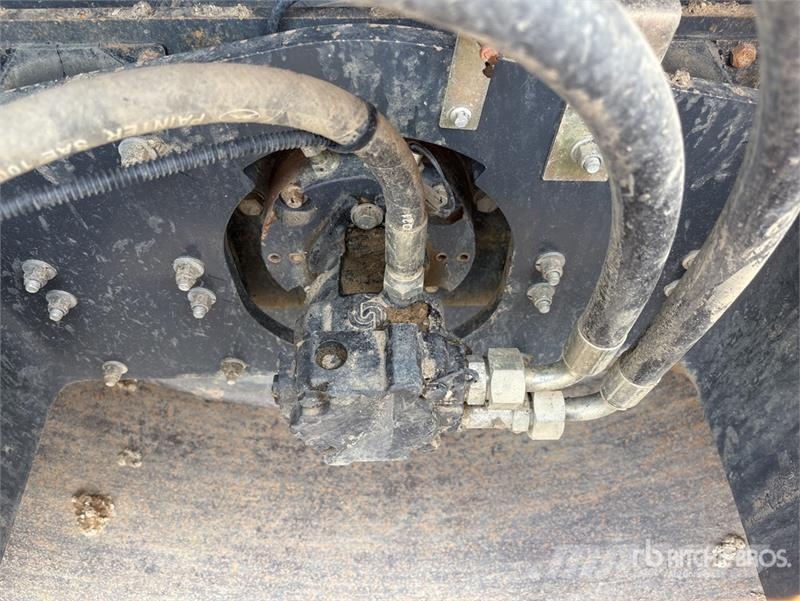 XCMG XS123 Smooth Drum Compactor Valjci sa jednim bubnjem