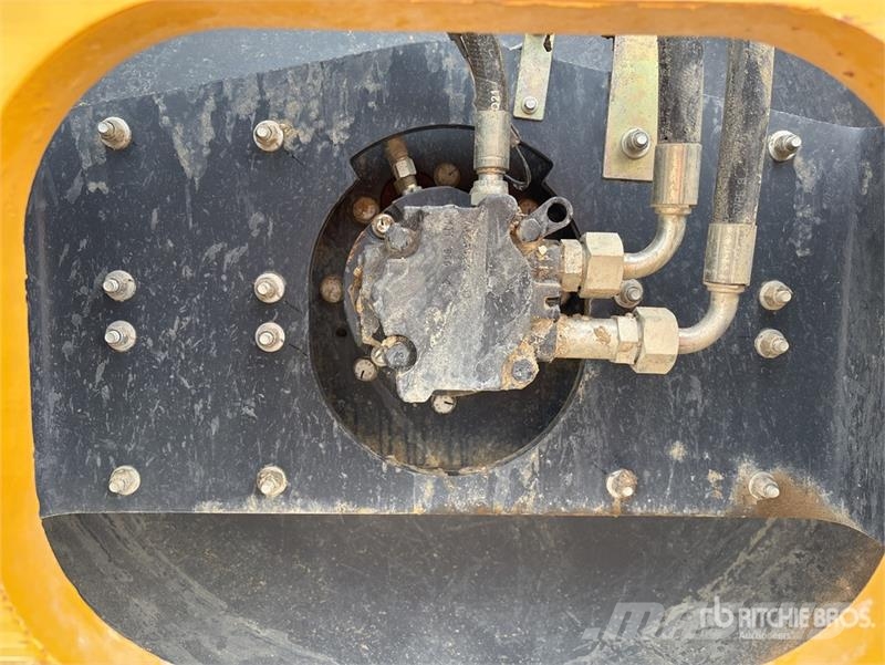 XCMG XS123 Smooth Drum Compactor Valjci sa jednim bubnjem