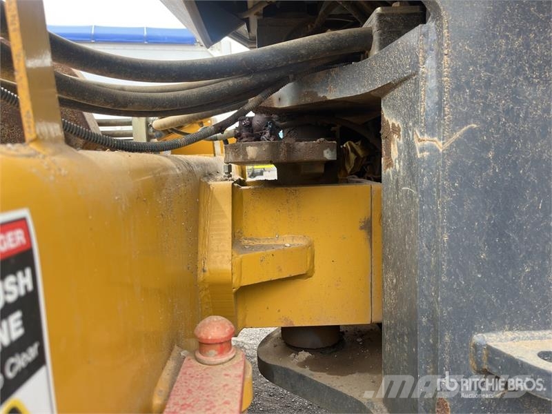 XCMG XS83PD Padfoot Drum Compactor Οδοστρωτήρες μονού κυλίνδρου