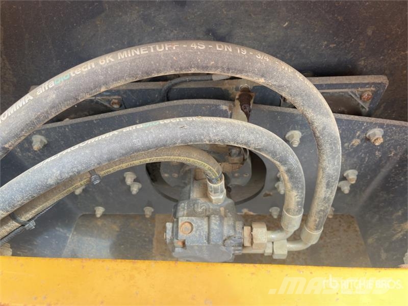XCMG XS83PD Padfoot Drum Compactor Οδοστρωτήρες μονού κυλίνδρου