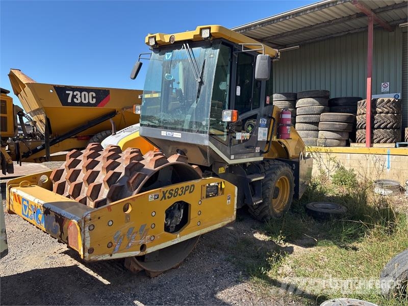 XCMG XS83PD Padfoot Drum Compactor Egydobos hengerek