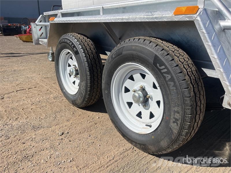 Xtreme Trailers fire fighting trailer (Unused) مقطورات أخرى