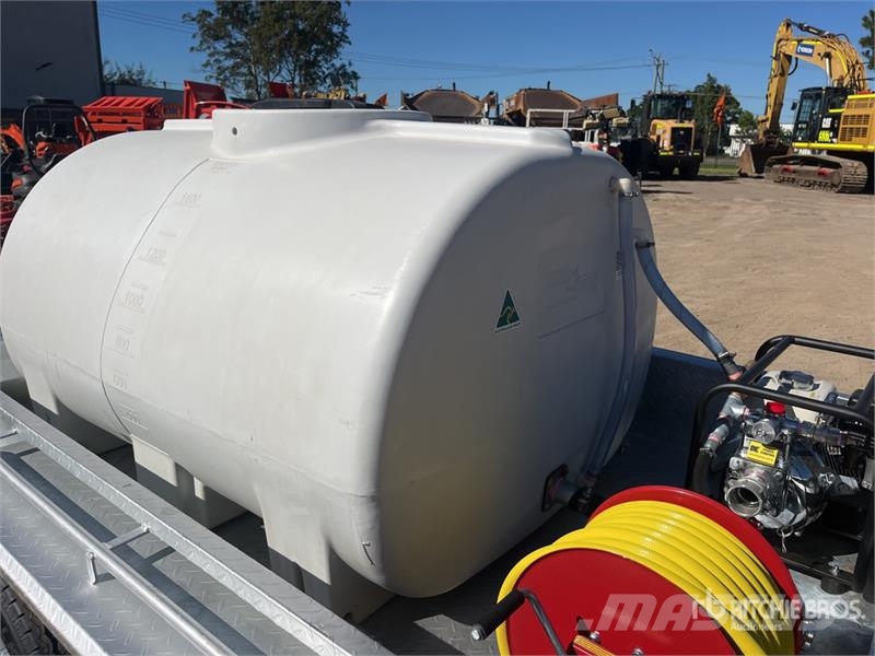 Xtreme Trailers fire fighting trailer (Unused) مقطورات أخرى