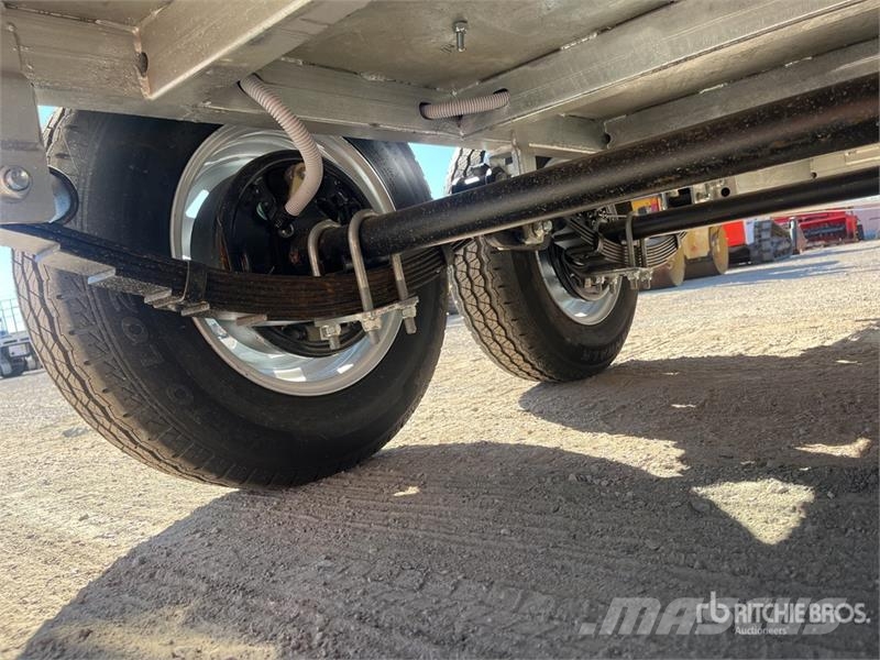 Xtreme Trailers fire fighting trailer (Unused) مقطورات أخرى