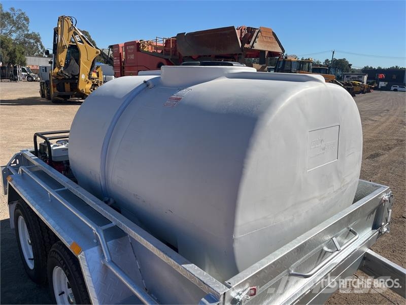 Xtreme Trailers fire fighting trailer (Unused) مقطورات أخرى