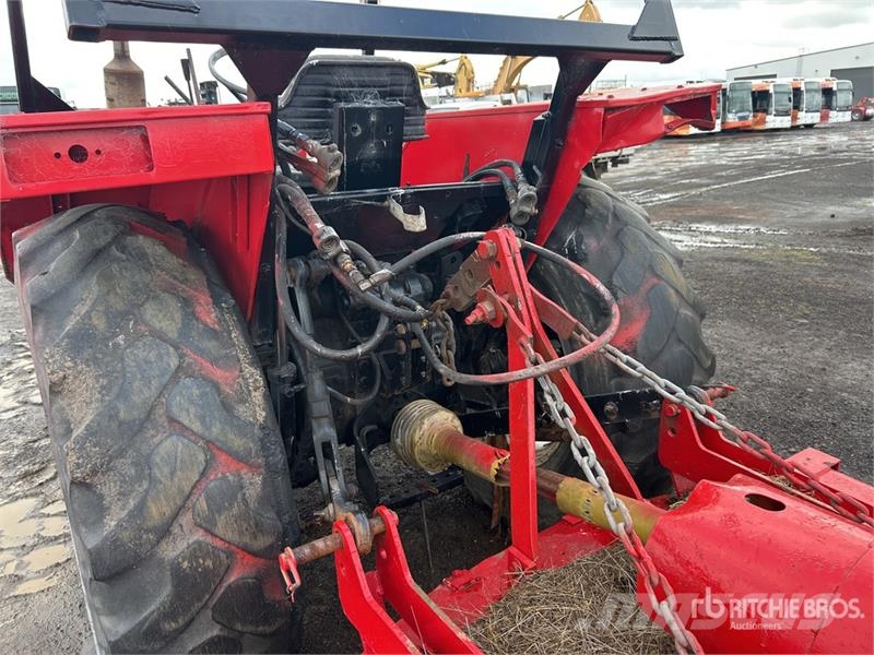 Zetor 7211 2WD Tractor (Inoperable) Tractors