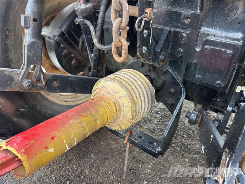 Zetor 7211 2WD Tractor (Inoperable) Tractors