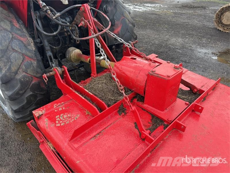 Zetor 7211 2WD Tractor (Inoperable) Tractors