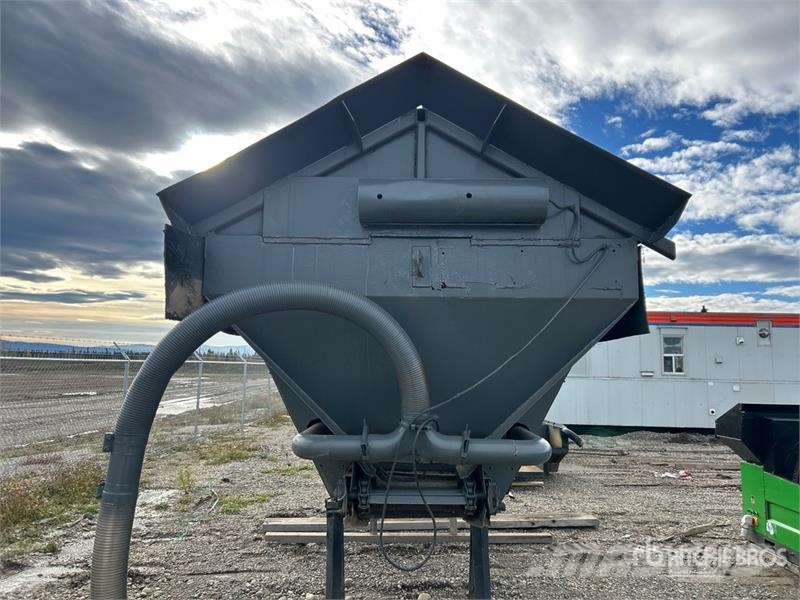 14 ft Salt Spreader Sand- og saltspredere