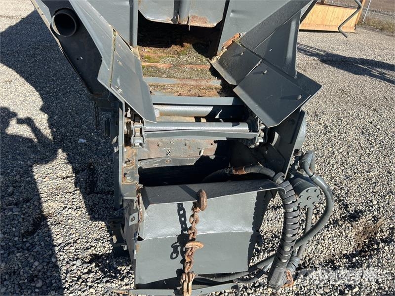  14 ft Salt Spreader Sand- og saltspredere
