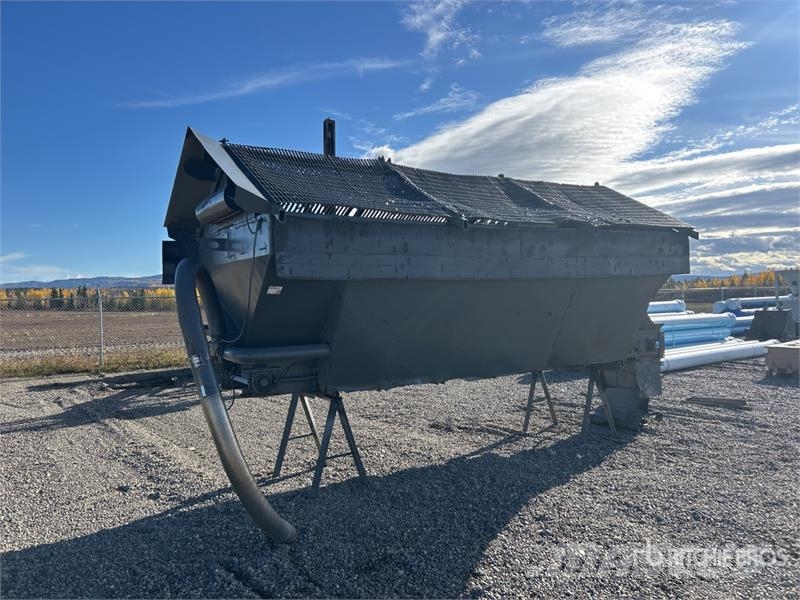  14 ft Salt Spreader Sand- og saltspredere