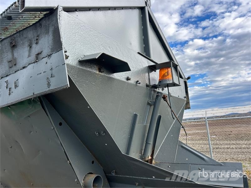 14 ft Salt Spreader Sand- og saltspredere