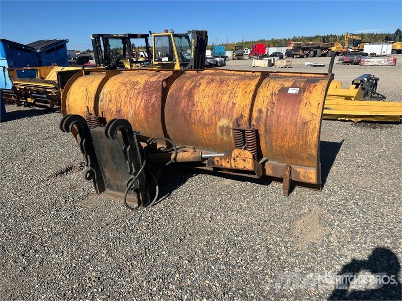  144 in Cat 950 Snow Blade Attachment نصول