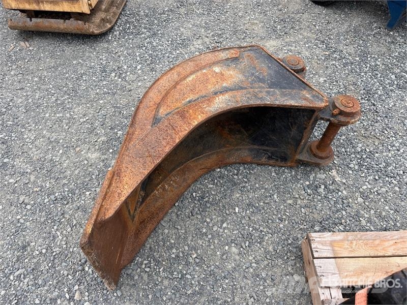  16 in Cleanup Excavator Bucket دلاء