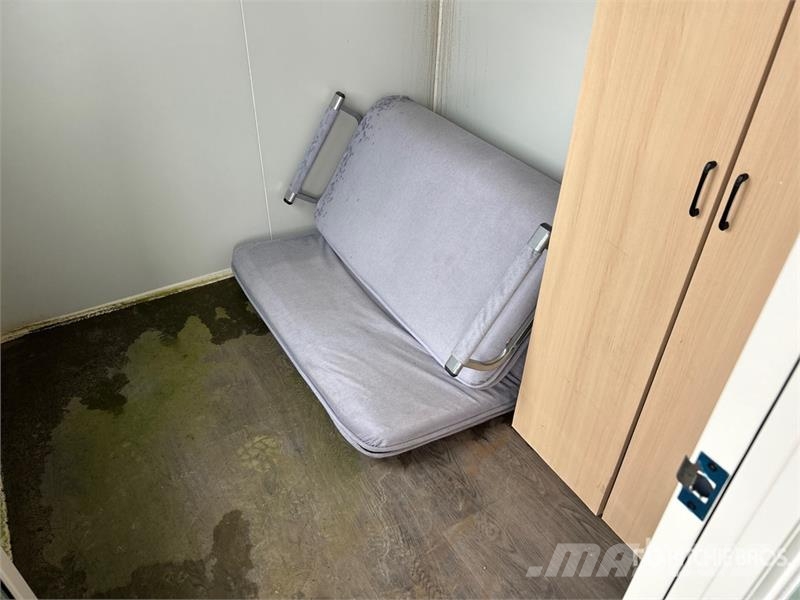  20 ft x 7 ft Mobile Office معدات البناء - غير ذلك