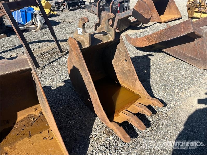  27 in Digging Excavator Bucket دلاء