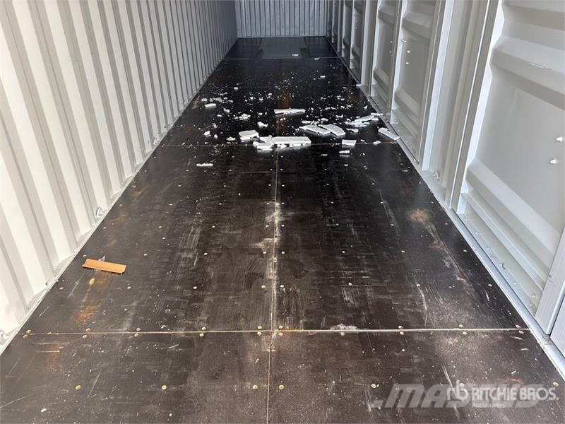 40 ft High Cube Multi-Door Storage Container Soojakud