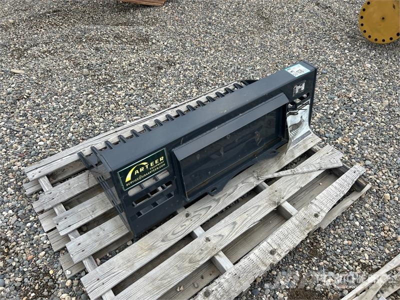  44 in Skeleton Skid Steer Bucket دلاء