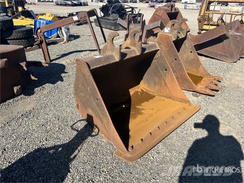  51 in Q/C Cleanup Excavator Bucket دلاء