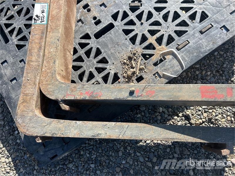 60 in Fork Tines Drugi deli