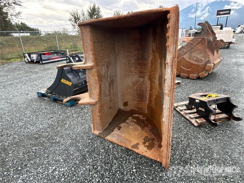 63 in Q/C Cleanup Excavator Bucket Kašike / Korpe
