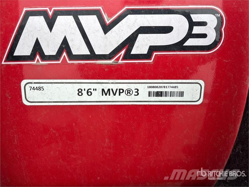 8 ft 6 in V Snow Plow - Fits 2009 GMC C7500 Снежные отвалы и плуги