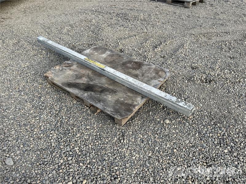 8 ft Concrete Screed Blade Építőipar - Egyebek