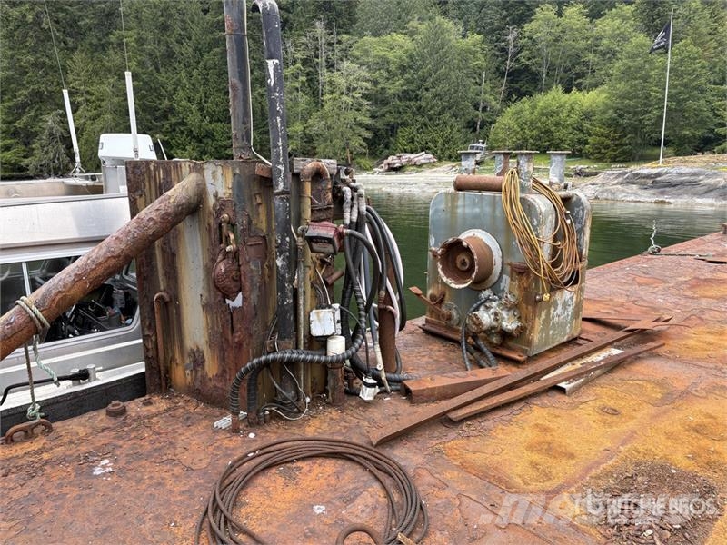 87 ft Barge مكونات أخرى