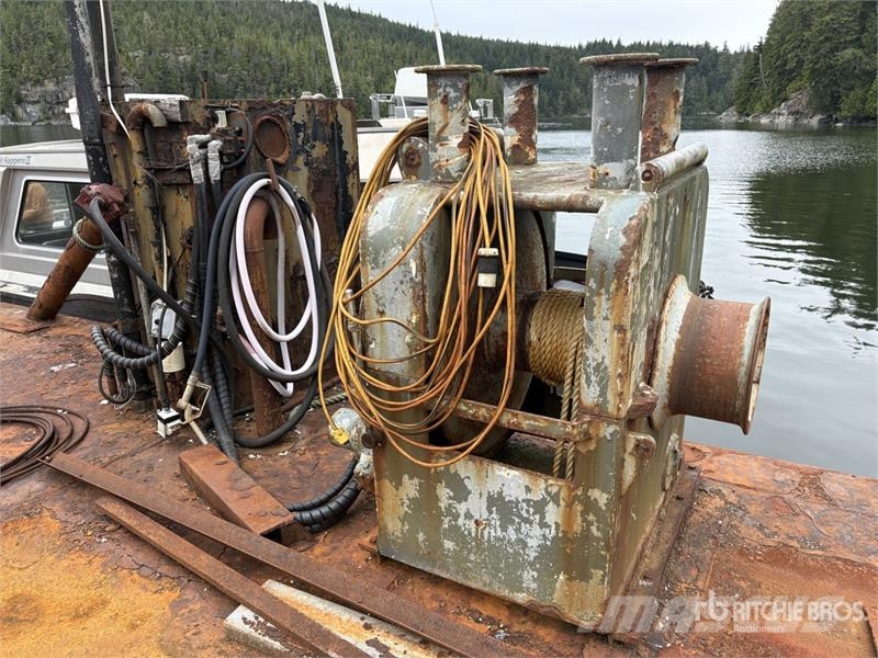 87 ft Barge مكونات أخرى